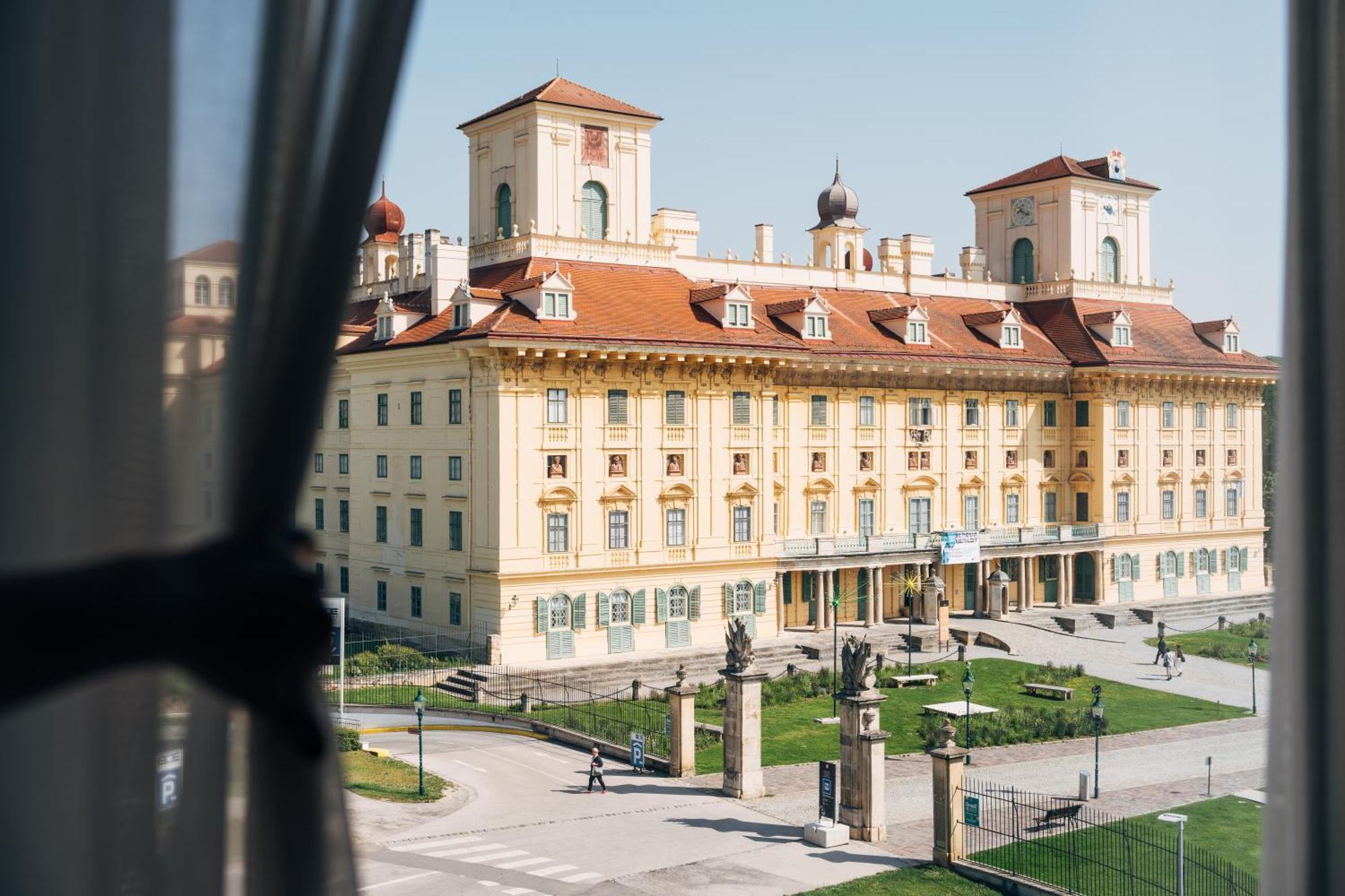 Hotel Galantha Eisenstadt Exteriör bild